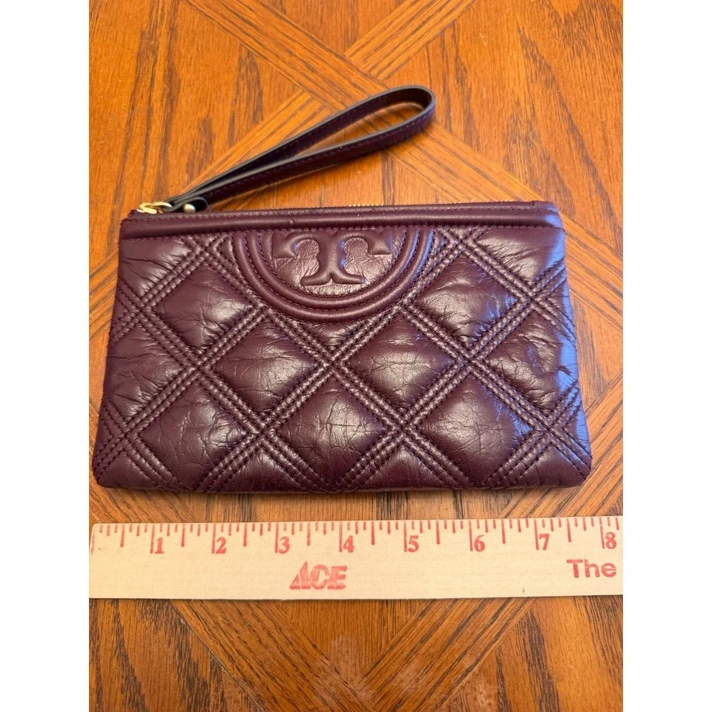 Tory Burch Fleming Soft Leather Burgundy Wristlet NWT
